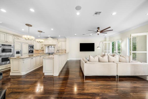 398 NE 7th St, Boca Raton, Florida 33432, image 1