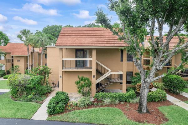 11234 Green Lake Dr #201, Boynton Beach, Florida 33437, image 1