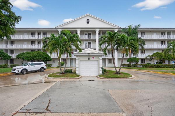 Whitehall Village, 2441 Village Blvd #405, West Palm Beach, Florida 33409, image 1