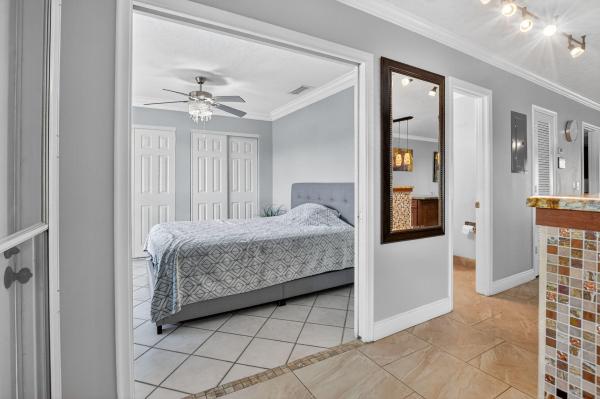 The Pines Of Delray, 1040 N Palm Ln #C, Delray Beach, Florida 33445, image 2