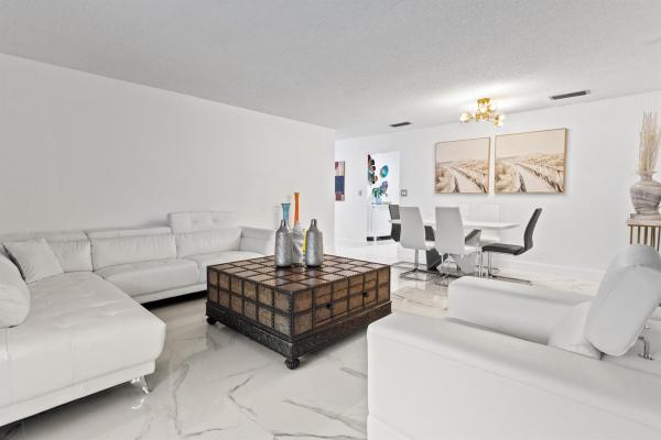 The Laurels At Margate, 335 W Laurel Dr #8m, Margate, Florida 33063, image 1