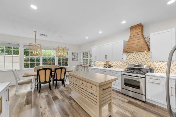 Villa D'Este, 7 Via Tivoli, Palm Beach Gardens, Florida 33418, image 1