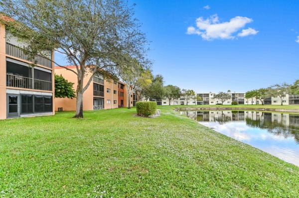 Watersedge At Lakes Of Delray, 15074 Witney Rd #107, Delray Beach, Florida 33484, image 1