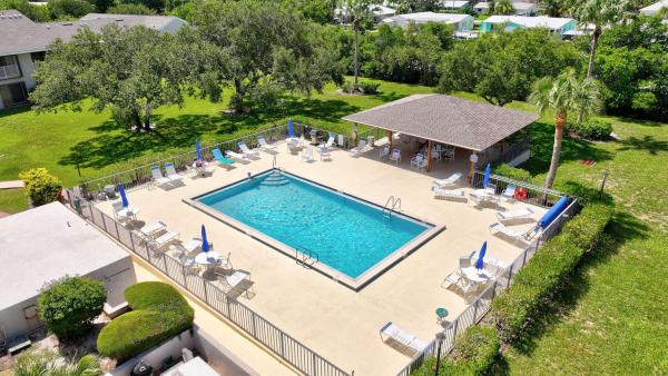 3207 S Lakeview Cir #6-203, Fort Pierce, Florida 34949, image 1