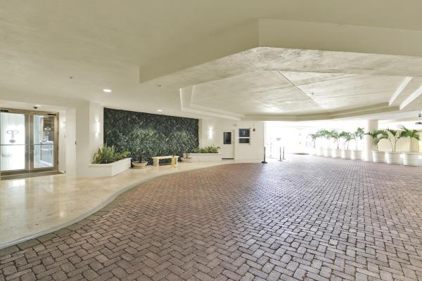 Palmetto Place, 99 SE Mizner Blvd #736, Boca Raton, Florida 33432, image 1