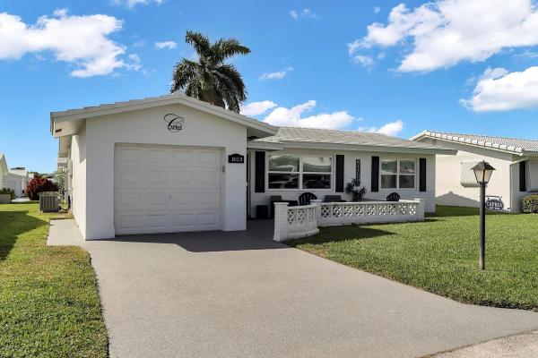 Palm Beach Leisureville, 1013 SW 16th St, Boynton Beach, Florida 33426, image 1