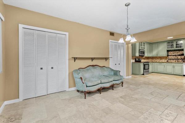 Maravilla Terrace, 1407 Wyoming Ave, Fort Pierce, Florida 34982, image 3