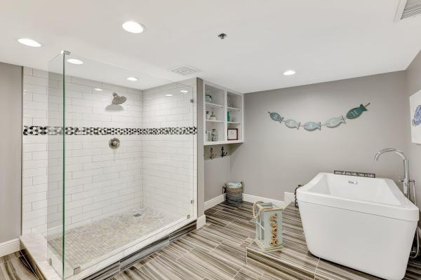 Visions, 4000 N Highway A1a #402, Fort Pierce, Florida 34949, image 1