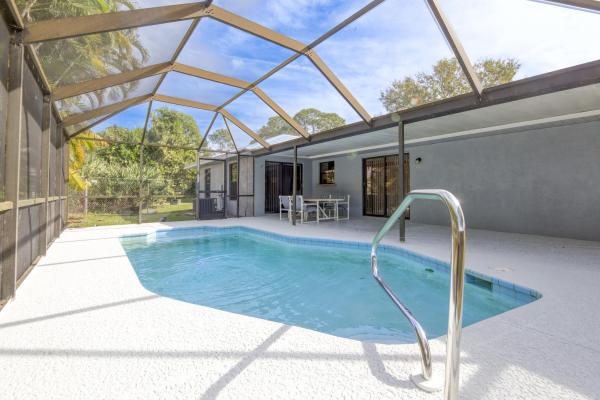 183 SW Airview Ave, Port St. Lucie, Florida 34984, image 2