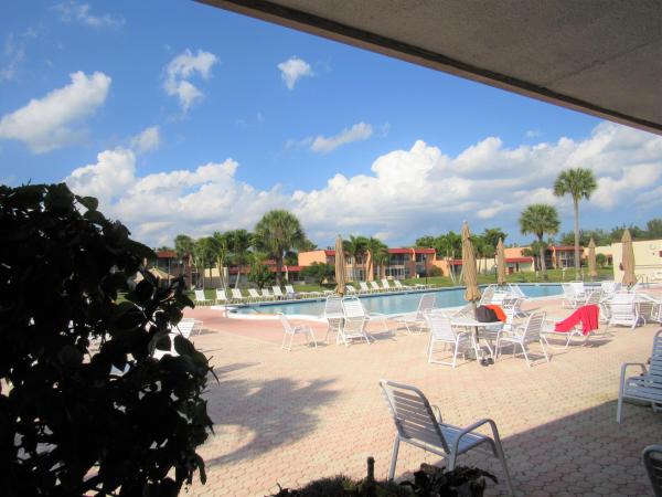 Golden Lakes Village, 199 Lake Carol Dr, West Palm Beach, Florida 33411, image 3
