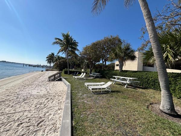 The Palm Beach House, 5600 N Flagler Dr #401, West Palm Beach, Florida 33407, image 1