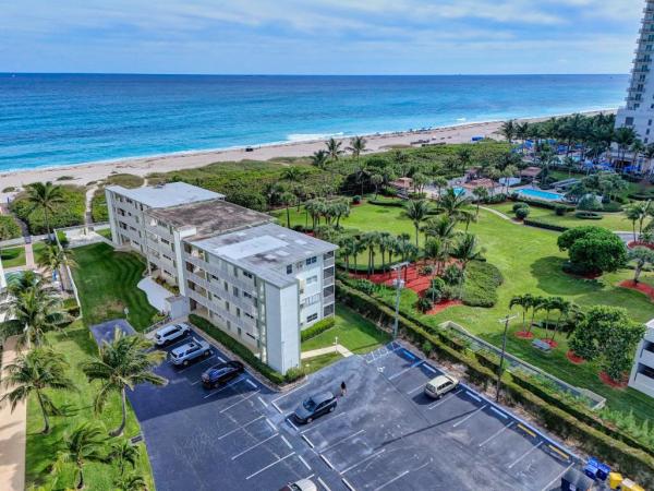 Villas On The Ocean, 3600 N Ocean Dr #223, Riviera Beach, Florida 33404, image 3