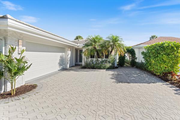 Baytowne Of Jonathan's Landing, 17036 Bay St, Jupiter, Florida 33477, image 3