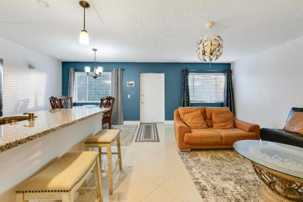 Regal Palms, 3100 Springdale Blvd #314, Palm Springs, Florida 33461, image 2