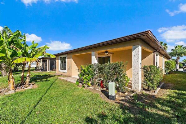 Spanish Lakes One, 3 S Granada Ln, Port St. Lucie, Florida 34952, image 2