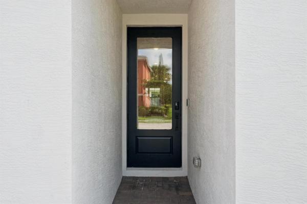 9728 Apollo Ave #5, Fort Pierce, Florida 34945, image 1