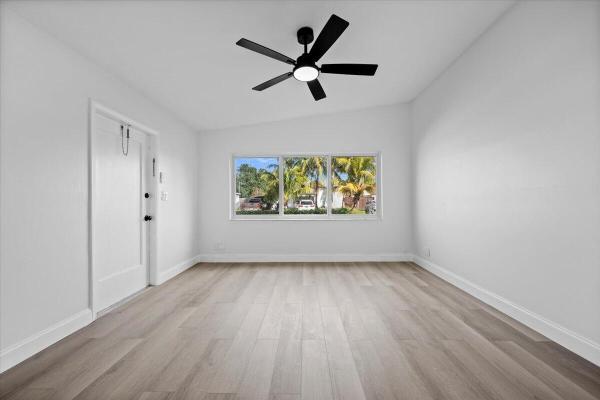 Englewood Manor, 3209 French Ave, Lake Worth, Florida 33461, image 2