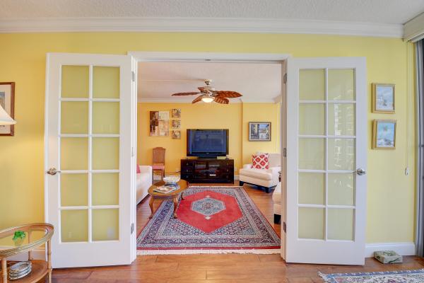 Aberdeen Arms, 4750 S Ocean Blvd #702, Highland Beach, Florida 33487, image 2