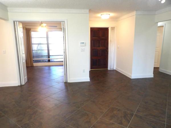 Pheasant Walk, 4045 Birchwood Dr, Boca Raton, Florida 33487, image 1