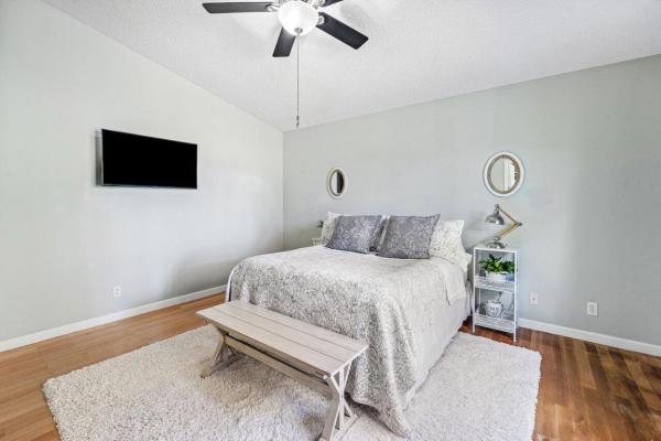 Club Road Estates, 5418 Club Cir, Haverhill, Florida 33415, image 1