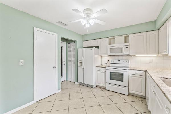 Greentree Villas, 4888 Equestrian Cir #B, Boynton Beach, Florida 33436, image 1