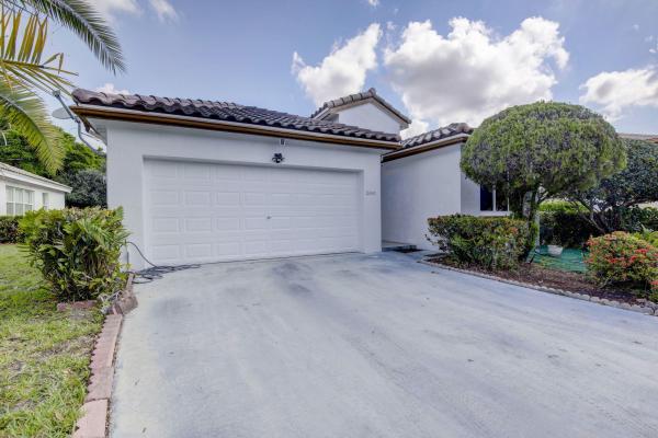 Genesis At The Landings, 10245 SW 16th Ct, Pembroke Pines, Florida 33025, image 3