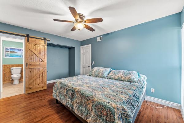 Sandpiper Bay, 1425 SE San Sovina Ter, Port St. Lucie, Florida 34952, image 2
