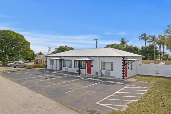 Kirklington Park, 49 W 27th St, Riviera Beach, Florida 33404, image 1