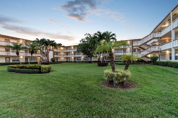 Mansfield At Century Village, 505 Mansfield M, Boca Raton, Florida 33434, image 1