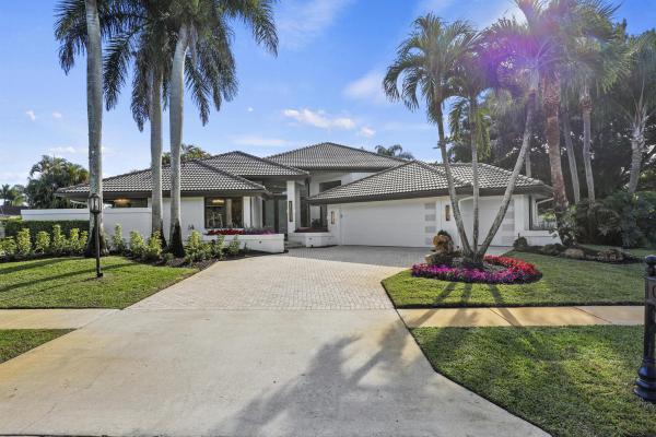 Stonebridge Golf & Country Club, 17902 Milburn Way, Boca Raton, Florida 33498, image 1