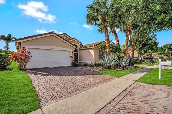 Cascade Lakes, 5350 Angel Wing Dr, Boynton Beach, Florida 33437, image 1