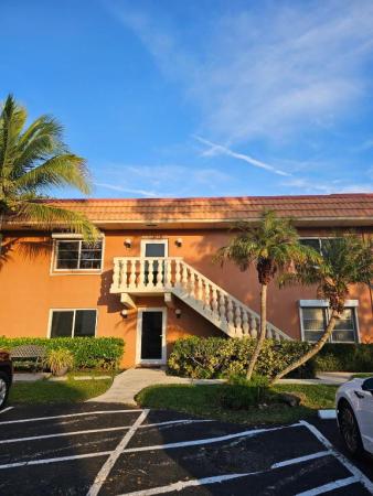 Manor Grove Village, 119 NE 19th Ct #211g, Wilton Manors, Florida 33305, image 1
