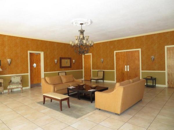 Lakeside Village, 719 Lori Dr #302, Palm Springs, Florida 33461, image 1