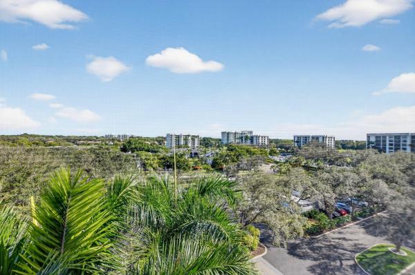 Lakewood Midrise At Boca West Country Club, 7835 Lakeside Blvd #972, Boca Raton, Florida 33434, image 1