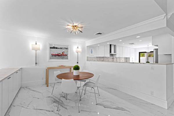 Parliament Golf Villas, 2435 Presidential Way #H, West Palm Beach, Florida 33401, image 1