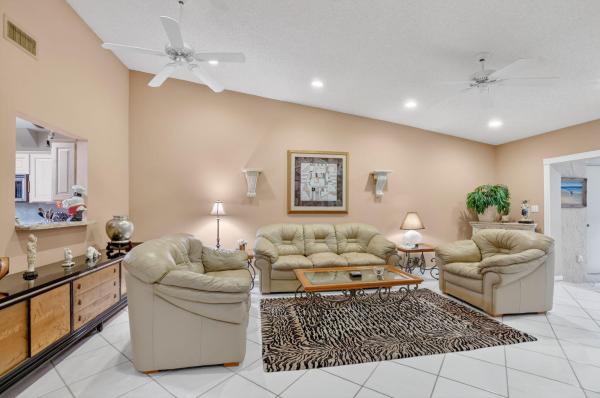 The Villas Of Waterberry, 10984 Water Oak Mnr, Boca Raton, Florida 33498, image 1