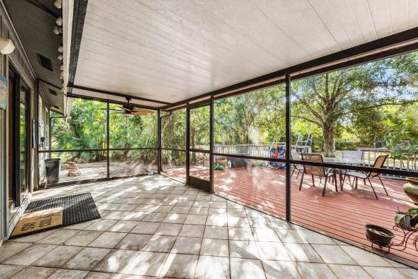 The Acreage, 16744 E Lancashire Dr, Loxahatchee, Florida 33470, image 2