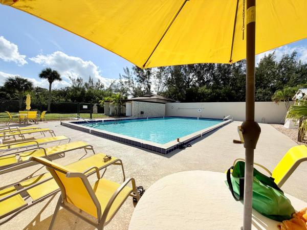Ocean Harbour Villas, 4235 N Highway A1a #14, Fort Pierce, Florida 34949, image 2