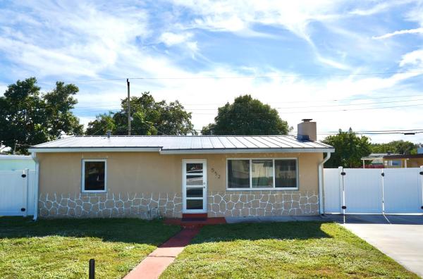 Golfview Heights, 552 Beech Rd, West Palm Beach, Florida 33409, image 1