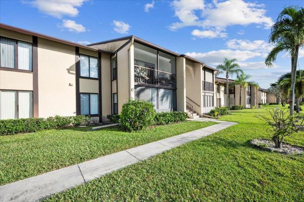 Pine Ridge North 4, 827 Sky Pine Way #G1, Greenacres, Florida 33415, image 2