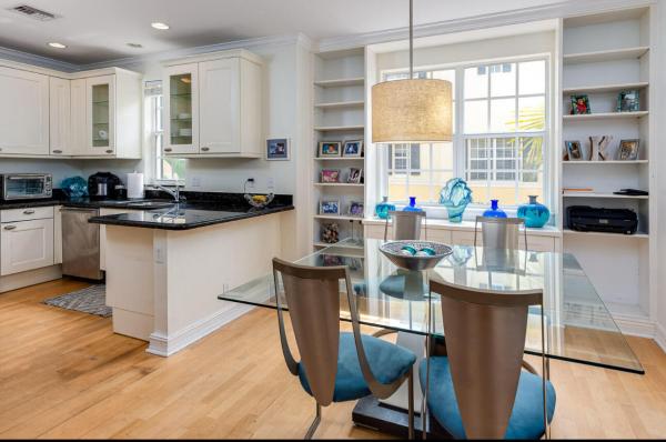 Magnolia Court, 338 Tuxedo Ln, West Palm Beach, Florida 33401, image 3