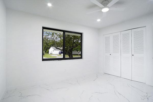 Floresta Pines, 435 NE Solida Cir, Port St. Lucie, Florida 34953, image 3