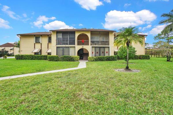 Pine Ridge South 2, 221 Pine Hov Cir #B-2, Greenacres, Florida 33463, image 1