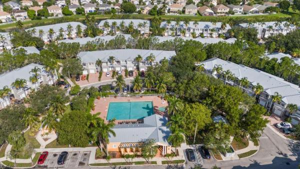 Shoma Courtyards At Royal Palm Beach, 2128 Shoma Dr, Royal Palm Beach, Florida 33414, image 2