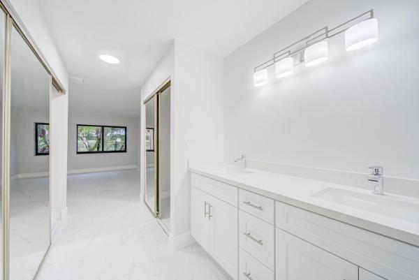 8067 Summerbreeze Ln, Boca Raton, Florida 33496, image 1