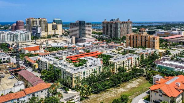 The Courtyards In CityPlace, 720 S Sapodilla Ave #301, West Palm Beach, Florida 33401, image 2