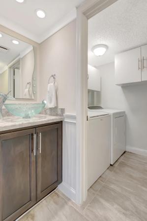 Landmark Townhouses Of Boca Raton, 1251 S Federal Hwy #1020, Boca Raton, Florida 33432, image 1