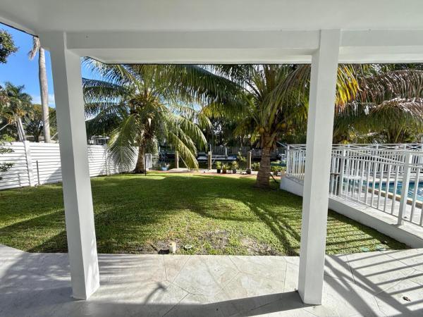 Avon Heights, 4540 SW 28th Ter, Dania Beach, Florida 33312, image 2