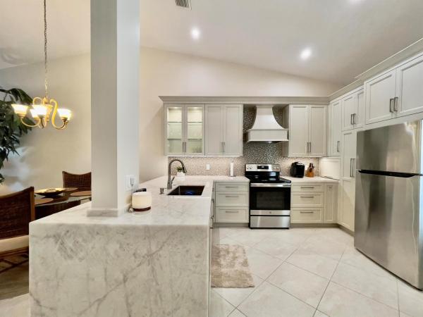 202 Cypress Point Dr #202, Palm Beach Gardens, Florida 33418, image 1