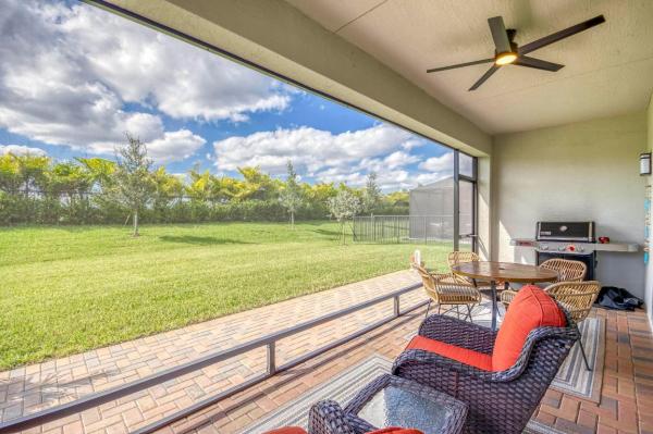 Valencia Walk At Riverland, 12312 SW Blue Mangrove Pkwy, Port St. Lucie, Florida 34987, image 2